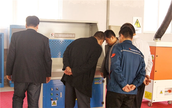 打磨除尘工作台