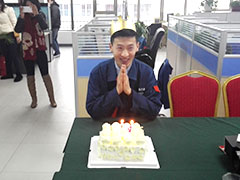 小单过生日哈